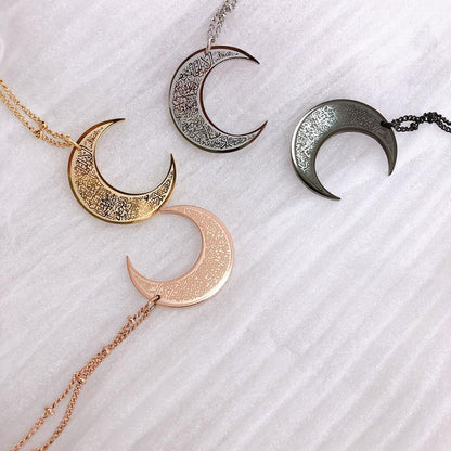 Ayat Al Kursi Crescent Necklace